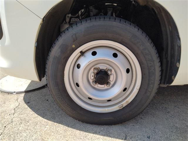 SUCCEED van 4WD