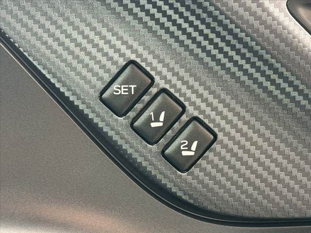 LEVORG LAYBACK