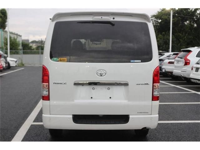 HIACE van 2WD