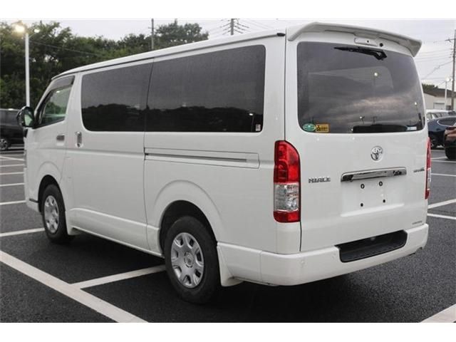 HIACE van 2WD