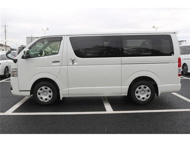 HIACE van 2WD