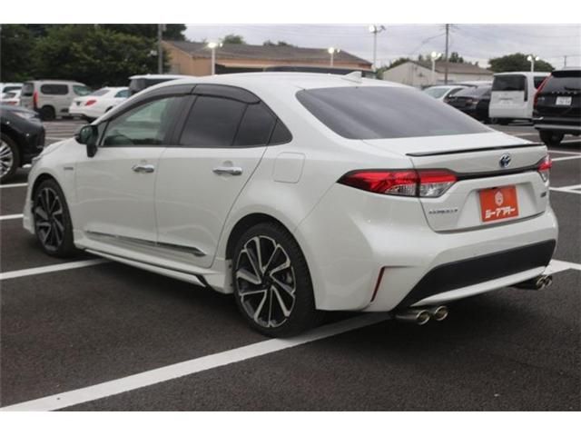 COROLLA sedan HYBRID