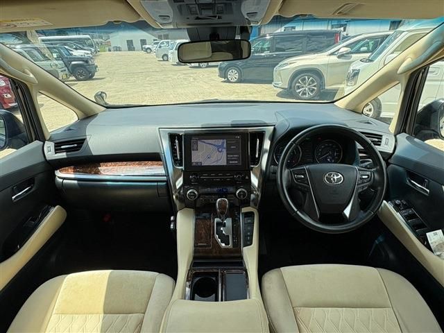 ALPHARD hybrid 4WD