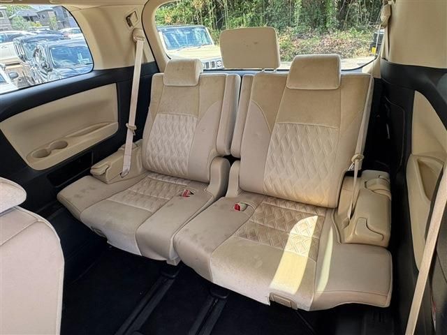 ALPHARD hybrid 4WD