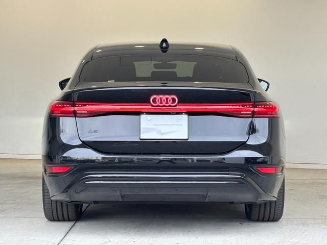 AUDI A6 SPORTBACK e-tron