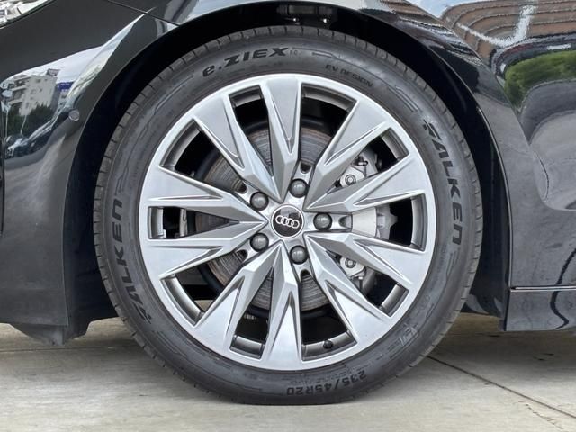 AUDI A6 SPORTBACK e-tron