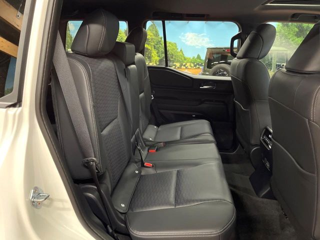 LANDCRUISER 250