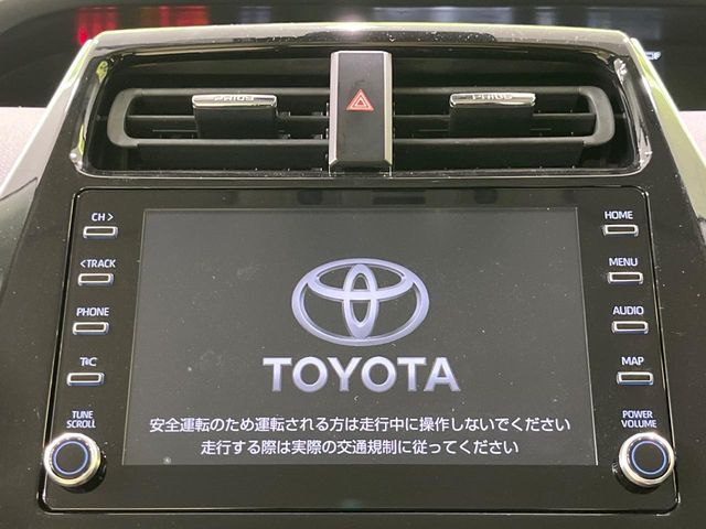PRIUS 4WD