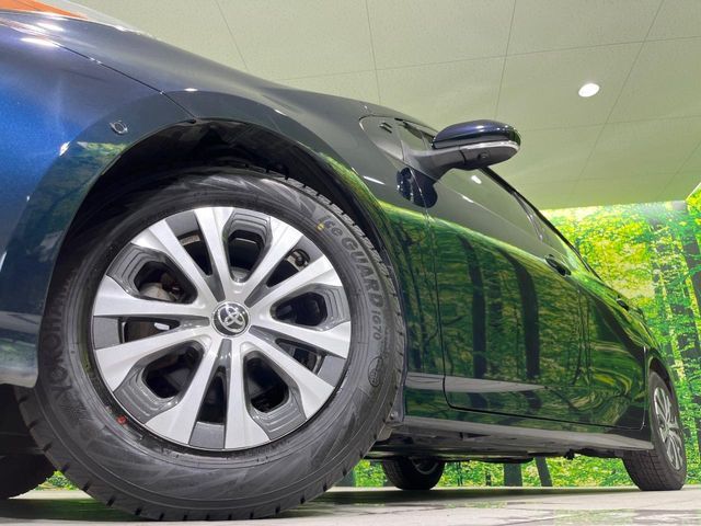 PRIUS 4WD