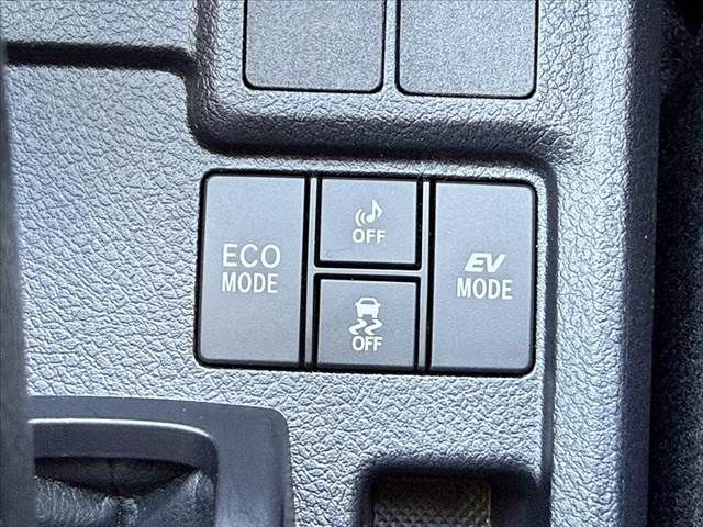 COROLLA FIELDER HYBRID