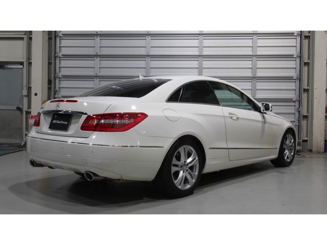 MERCEDES BENZ E class coupe