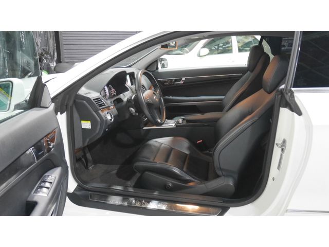 MERCEDES BENZ E class coupe