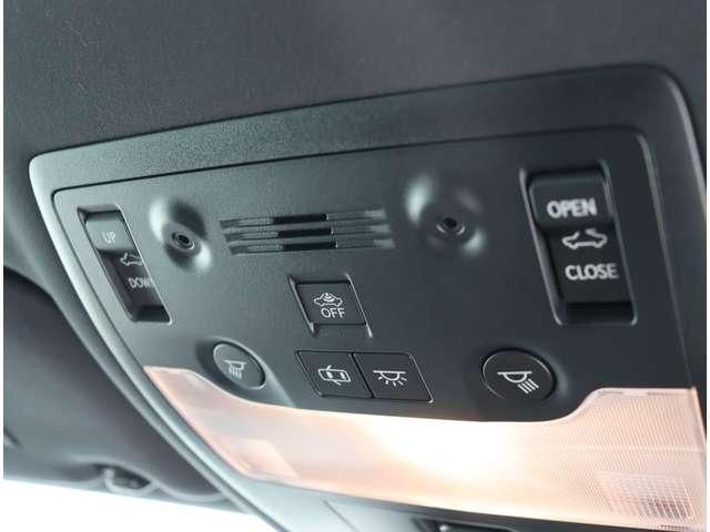 LEXUS IS300h