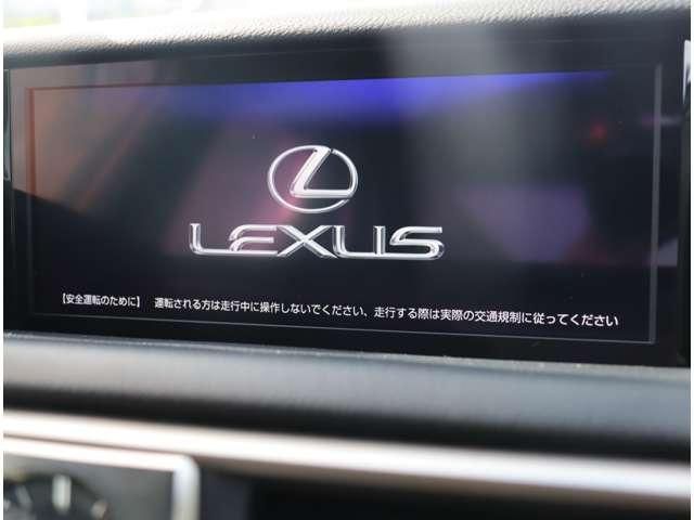 LEXUS IS300h