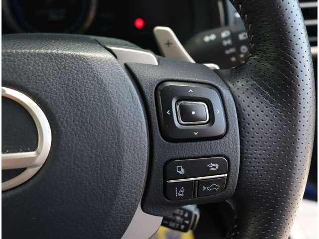 LEXUS IS300h