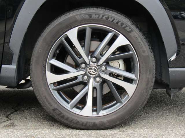 COROLLA CROSS HYBRID