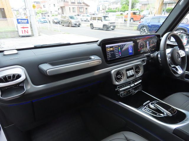 MERCEDES BENZ G class