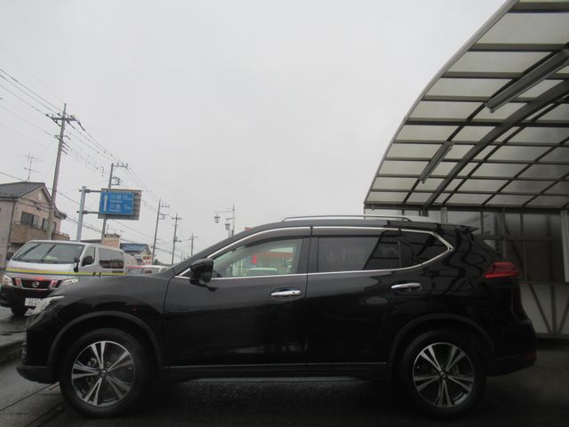X-TRAIL 2WD
