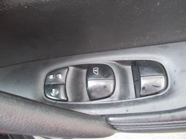X-TRAIL 2WD