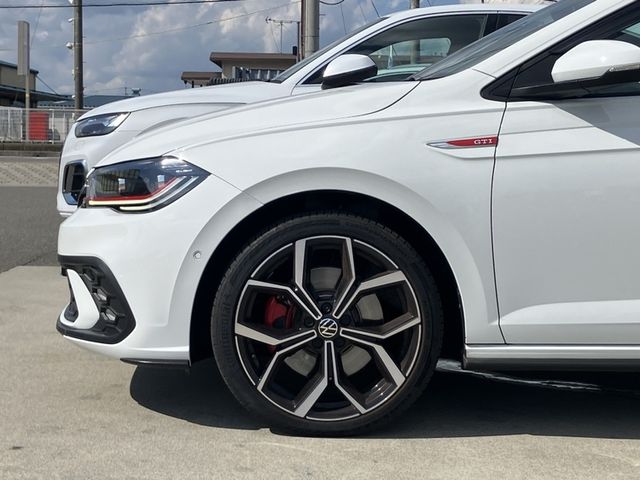 VOLKSWAGEN POLO GTI