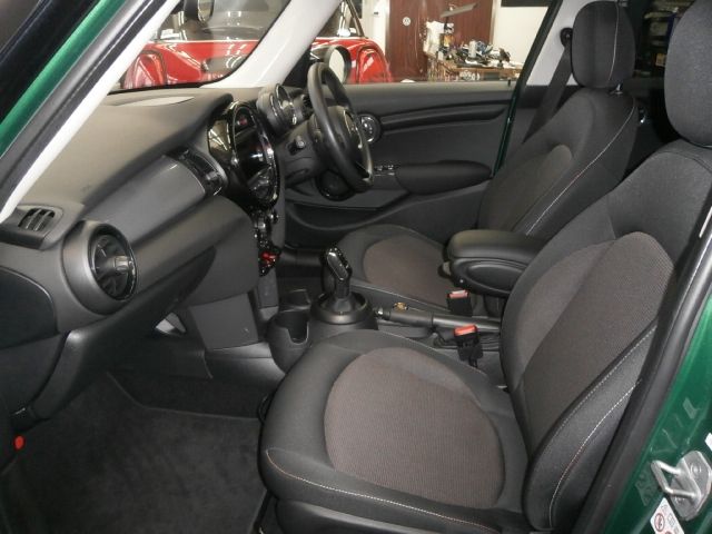 MINI COOPER D 5DOOR