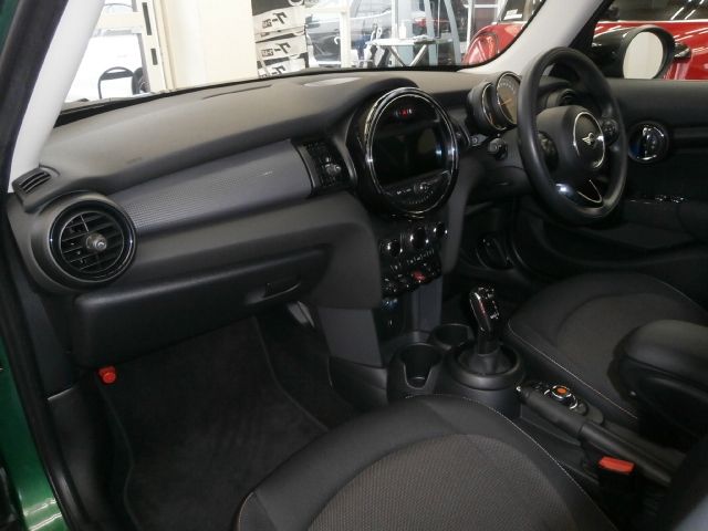 MINI COOPER D 5DOOR