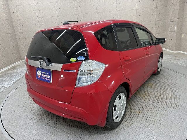 FIT HYBRID