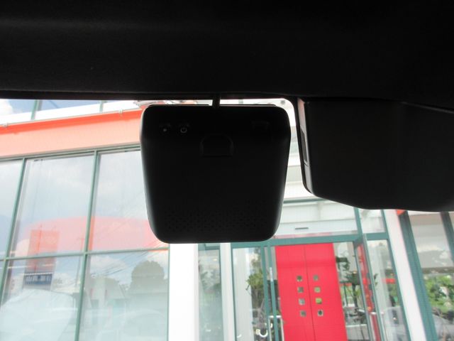 ROVER DEFENDER