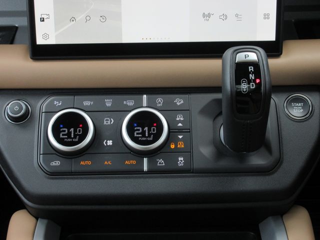 ROVER DEFENDER