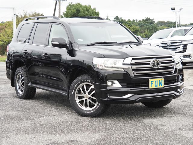 LANDCRUISER wagon