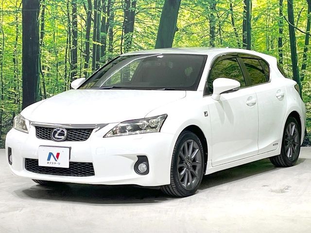 LEXUS CT200h