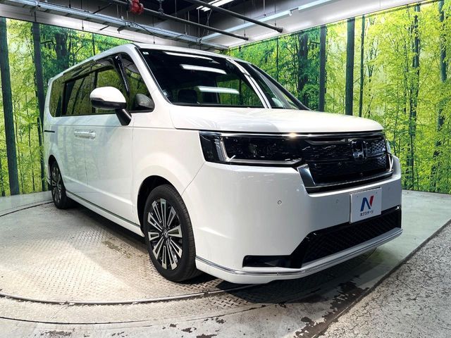 STEPWAGON e:HEV SPADA