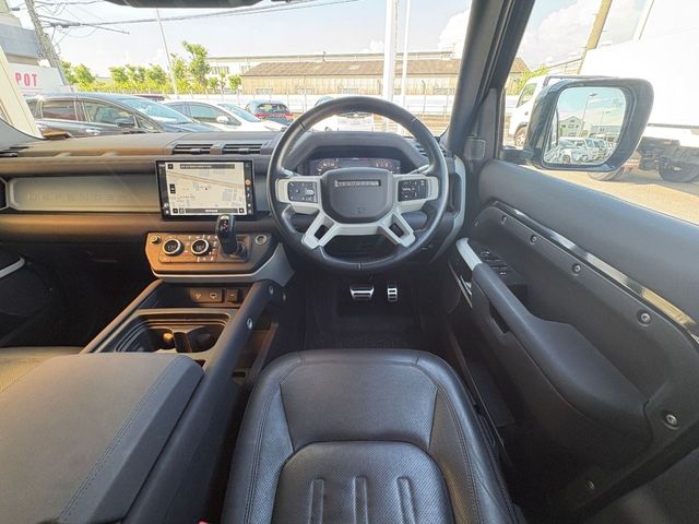 ROVER DEFENDER
