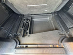 ROVER DEFENDER
