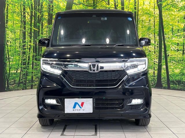 N BOX