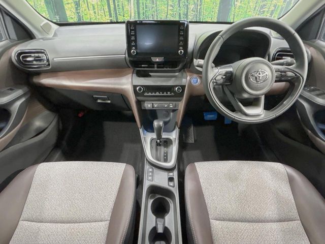 YARIS CROSS HYBRID