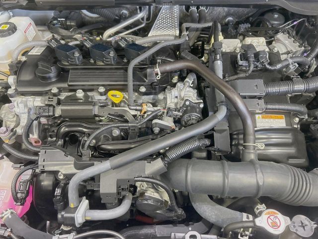 YARIS CROSS HYBRID
