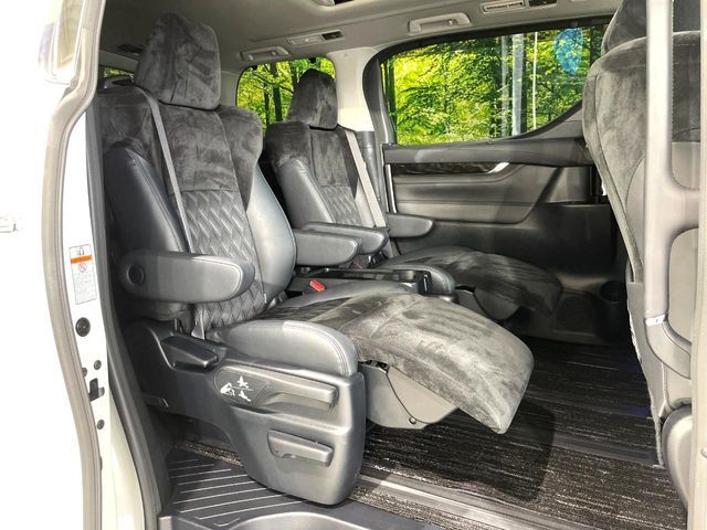 ALPHARD hybrid 4WD