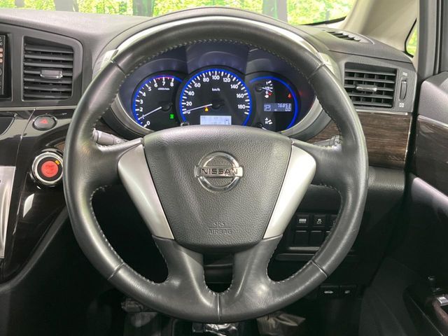 ELGRAND  4WD