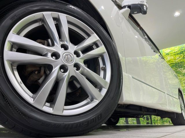 ELGRAND  4WD