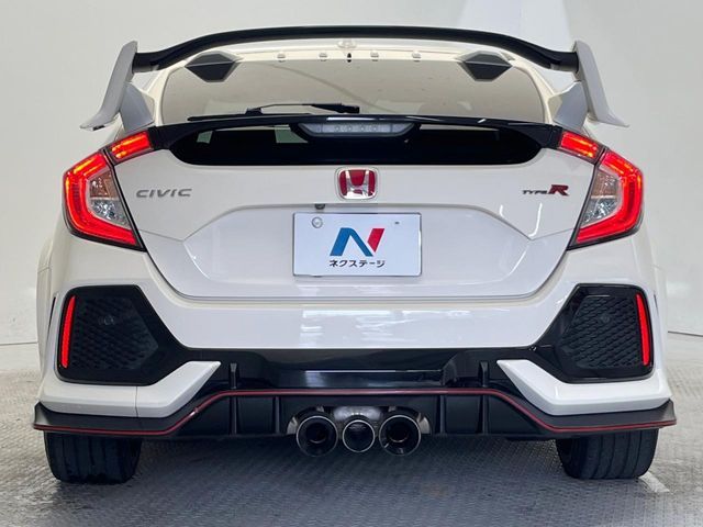 CIVIC hatchback