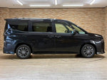 VOXY HYBRID