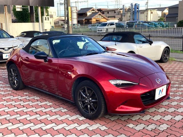ROADSTER