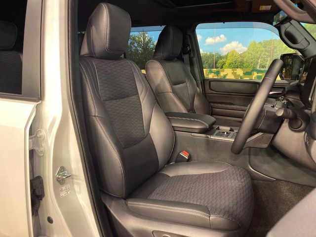 LANDCRUISER 250
