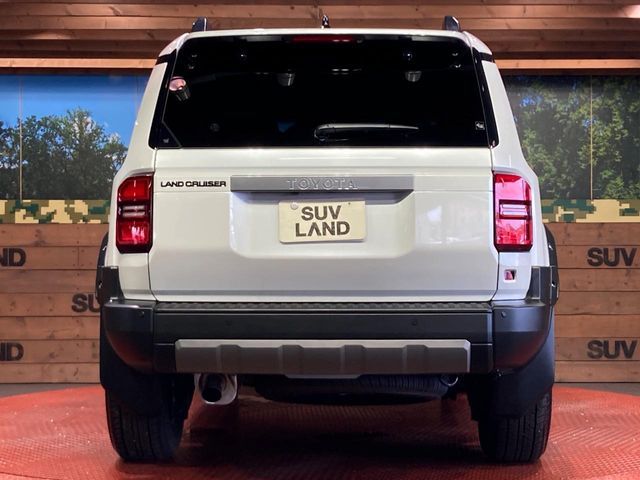 LANDCRUISER 250