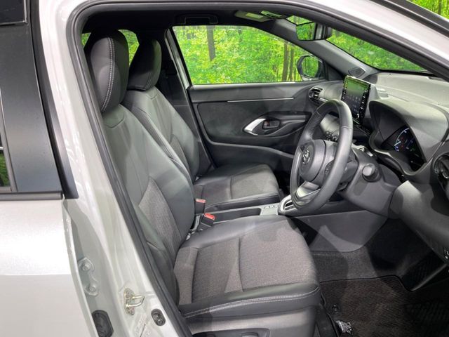 YARIS CROSS HYBRID