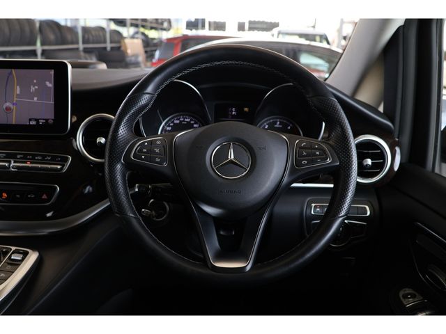 MERCEDES BENZ V class