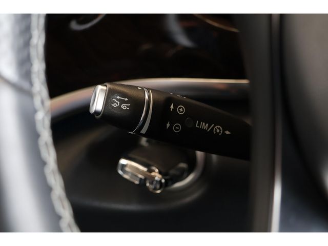 MERCEDES BENZ V class