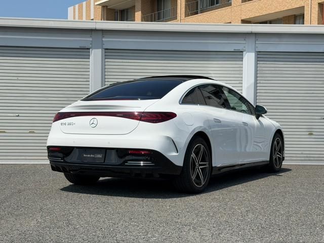 MERCEDES BENZ EQE