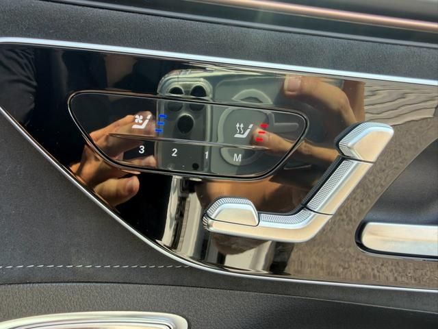 MERCEDES BENZ EQE